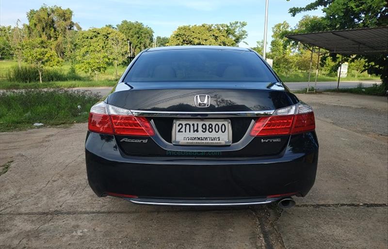 ขายรถเก๋งมือสอง-honda-ฮอนด้า-accord-แอคคอร์ด-รถปี2013-รหัส73294-7a4858d0.jpg ขายรถเก๋งมือสอง-honda-ฮอนด้า-accord-แอคคอร์ด-รถปี2013-รหัส73294-7a4858d0.jpg