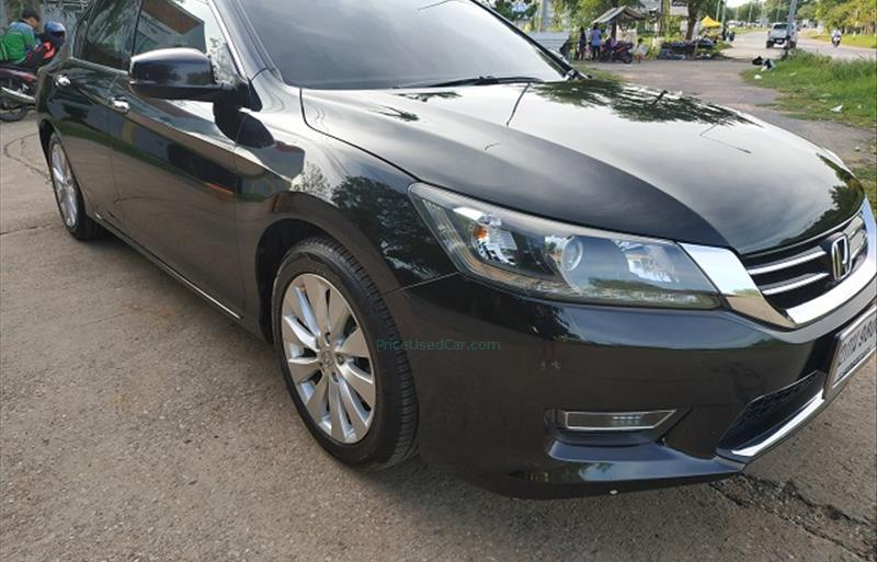 ขายรถเก๋งมือสอง-honda-ฮอนด้า-accord-แอคคอร์ด-รถปี2013-รหัส73294-9f487dce.jpg ขายรถเก๋งมือสอง-honda-ฮอนด้า-accord-แอคคอร์ด-รถปี2013-รหัส73294-9f487dce.jpg