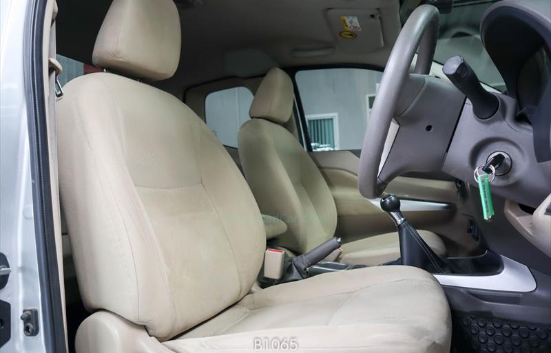 ขายรถกระบะมือสอง-nissan-นิสสัน-np-300-navara-เอ็นพี-300-นาวารา-รถปี2019-รหัส73297-b87e8eb3.jpg ขายรถกระบะมือสอง-nissan-นิสสัน-np-300-navara-เอ็นพี-300-นาวารา-รถปี2019-รหัส73297-b87e8eb3.jpg