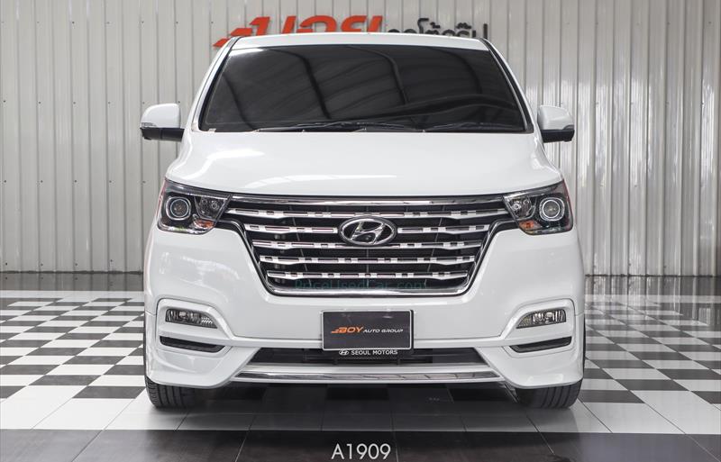 ขายรถตู้มือสอง hyundai grand-starex รถปี2022 รหัส 73301 รูปที่2