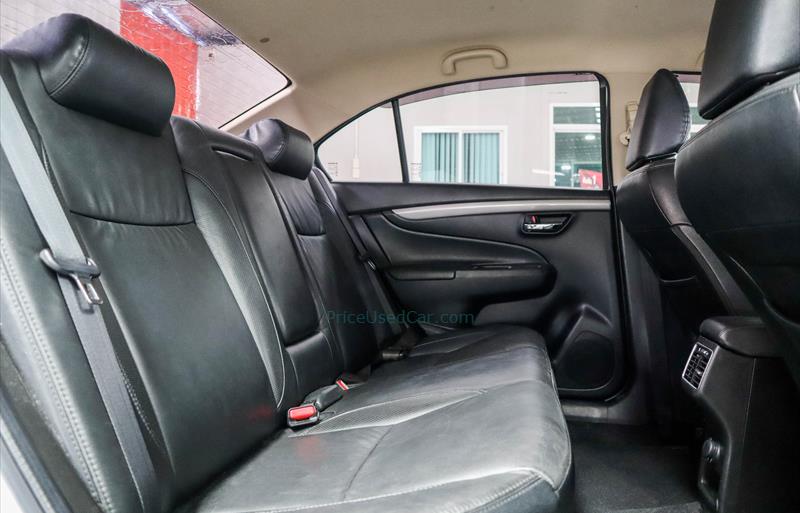 ขายรถเก๋งมือสอง-suzuki-ซูซูกิ-ciaz-ซีแอสซ์-รถปี2019-รหัส73305-21fb193c.jpg ขายรถเก๋งมือสอง-suzuki-ซูซูกิ-ciaz-ซีแอสซ์-รถปี2019-รหัส73305-21fb193c.jpg