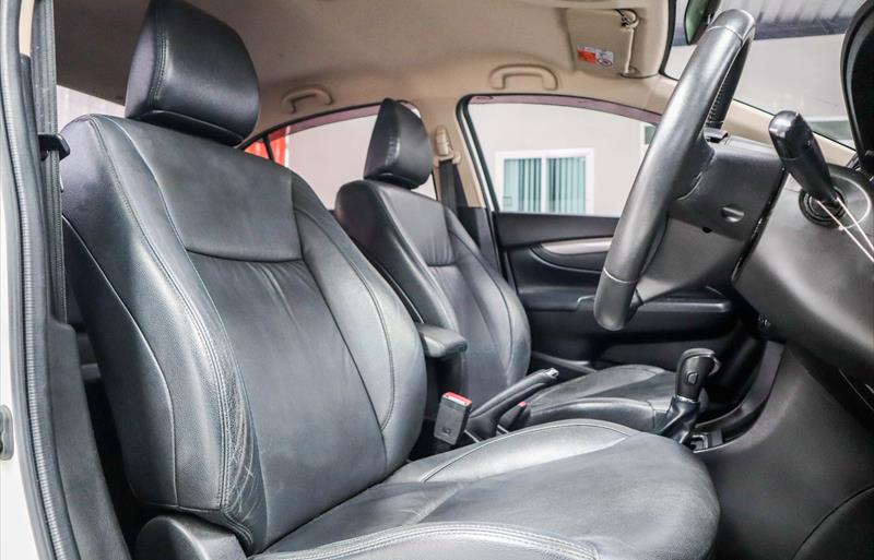 ขายรถเก๋งมือสอง-suzuki-ซูซูกิ-ciaz-ซีแอสซ์-รถปี2019-รหัส73305-de6e189a.jpg ขายรถเก๋งมือสอง-suzuki-ซูซูกิ-ciaz-ซีแอสซ์-รถปี2019-รหัส73305-de6e189a.jpg