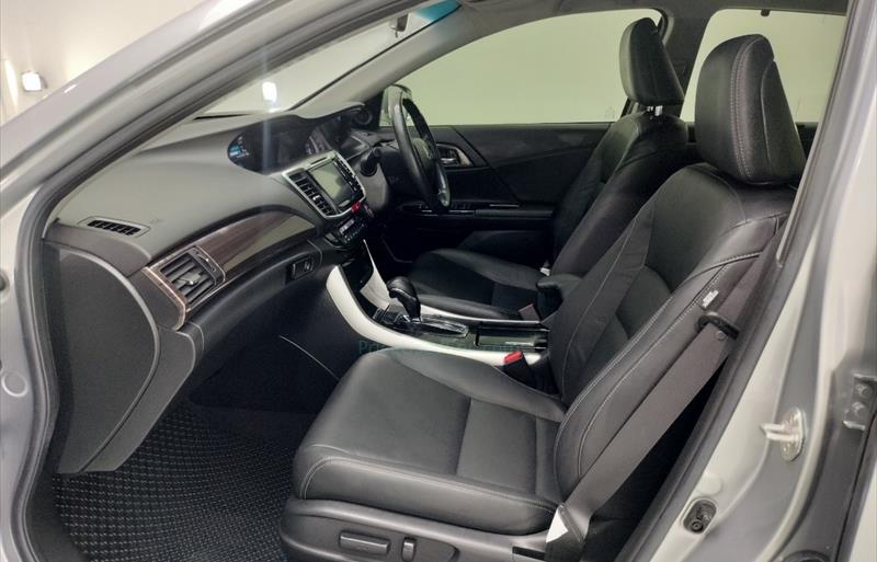 ขายรถเก๋งมือสอง-honda-ฮอนด้า-accord-แอคคอร์ด-รถปี2019-รหัส73354-c7096361.jpg ขายรถเก๋งมือสอง-honda-ฮอนด้า-accord-แอคคอร์ด-รถปี2019-รหัส73354-c7096361.jpg
