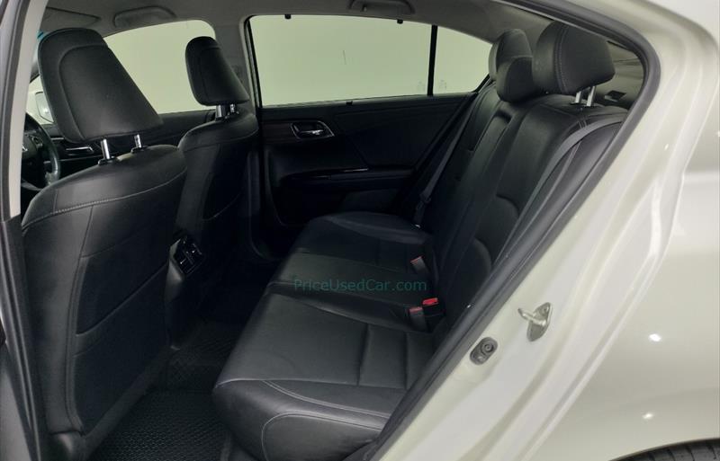 ขายรถเก๋งมือสอง-honda-ฮอนด้า-accord-แอคคอร์ด-รถปี2019-รหัส73373-28a556f9.jpg ขายรถเก๋งมือสอง-honda-ฮอนด้า-accord-แอคคอร์ด-รถปี2019-รหัส73373-28a556f9.jpg