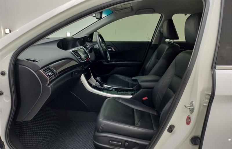 ขายรถเก๋งมือสอง-honda-ฮอนด้า-accord-แอคคอร์ด-รถปี2019-รหัส73373-51b37363.jpg ขายรถเก๋งมือสอง-honda-ฮอนด้า-accord-แอคคอร์ด-รถปี2019-รหัส73373-51b37363.jpg