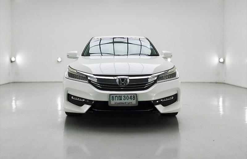 ขายรถเก๋งมือสอง-honda-ฮอนด้า-accord-แอคคอร์ด-รถปี2019-รหัส73373-9a502bdd.jpg ขายรถเก๋งมือสอง-honda-ฮอนด้า-accord-แอคคอร์ด-รถปี2019-รหัส73373-9a502bdd.jpg