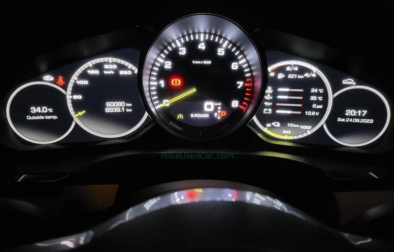ขายรถอเนกประสงค์มือสอง porsche cayenne รถปี2019 รหัส 73388-รูปที่4 ขายรถอเนกประสงค์มือสอง porsche cayenne รถปี2019 รหัส 73388-รูปที่4