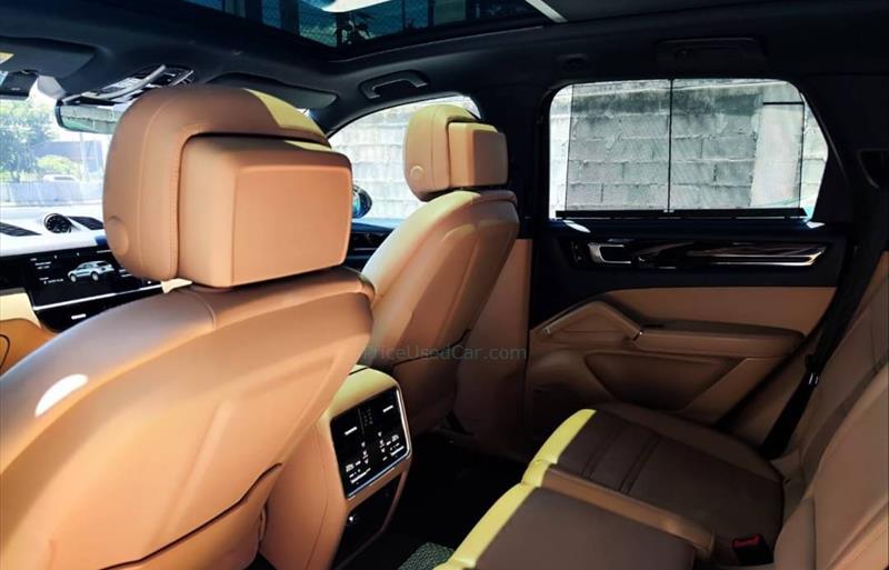 ขายรถอเนกประสงค์มือสอง porsche cayenne รถปี2019 รหัส 73388-รูปที่10 ขายรถอเนกประสงค์มือสอง porsche cayenne รถปี2019 รหัส 73388-รูปที่10