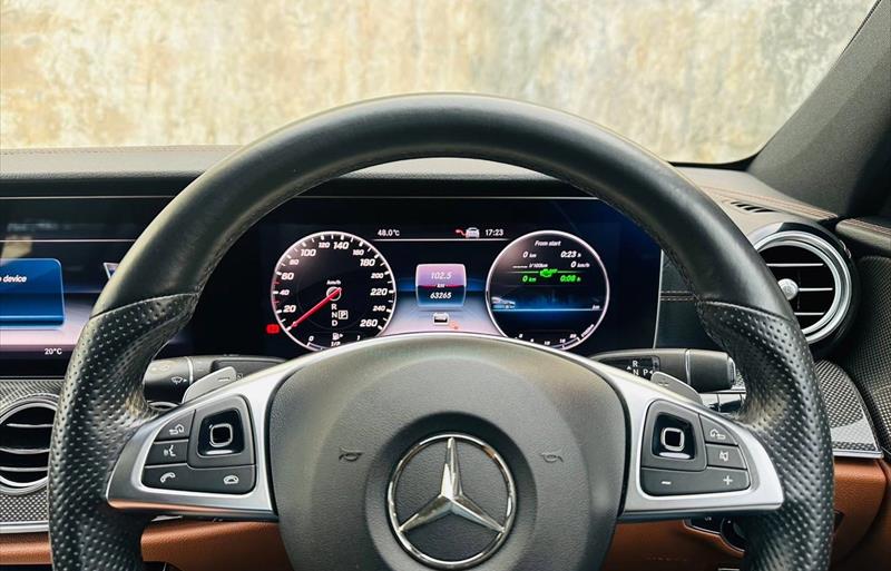 ขายรถเก๋งมือสอง-mercedes-benz-เมอร์เซเดสเบนซ์-e350-รถปี2017-รหัส73393-ba6d95c2.jpg ขายรถเก๋งมือสอง-mercedes-benz-เมอร์เซเดสเบนซ์-e350-รถปี2017-รหัส73393-ba6d95c2.jpg