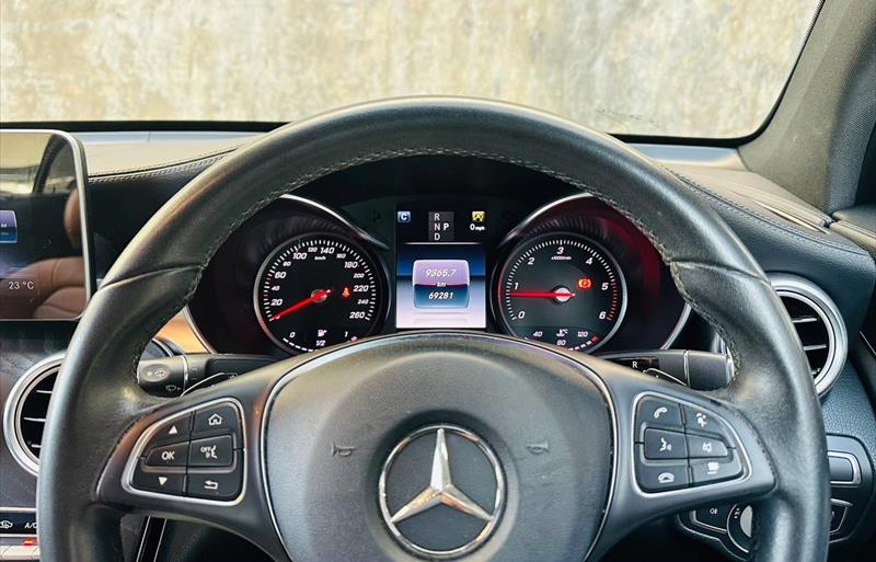 ขายรถเก๋งมือสอง-mercedes-benz-เมอร์เซเดสเบนซ์-glc250-จีแอลซีสองห้าศูนย์-รถปี2018-รหัส73395-662e53dd.jpg ขายรถเก๋งมือสอง-mercedes-benz-เมอร์เซเดสเบนซ์-glc250-จีแอลซีสองห้าศูนย์-รถปี2018-รหัส73395-662e53dd.jpg