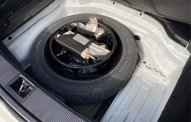 ขายรถเก๋งมือสอง-mercedes-benz-เมอร์เซเดสเบนซ์-e250-cgi-รถปี2011-รหัส73430-6d1dd597.jpg ขายรถเก๋งมือสอง-mercedes-benz-เมอร์เซเดสเบนซ์-e250-cgi-รถปี2011-รหัส73430-6d1dd597.jpg