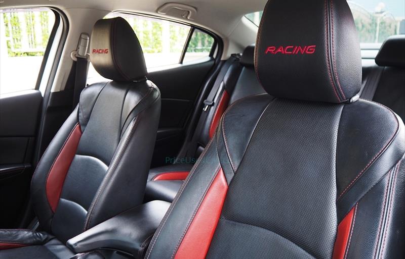 ขายรถเก๋งมือสอง-mazda-มาสด้า-3-สาม-รถปี2015-รหัส73443-206ce940.jpg ขายรถเก๋งมือสอง-mazda-มาสด้า-3-สาม-รถปี2015-รหัส73443-206ce940.jpg