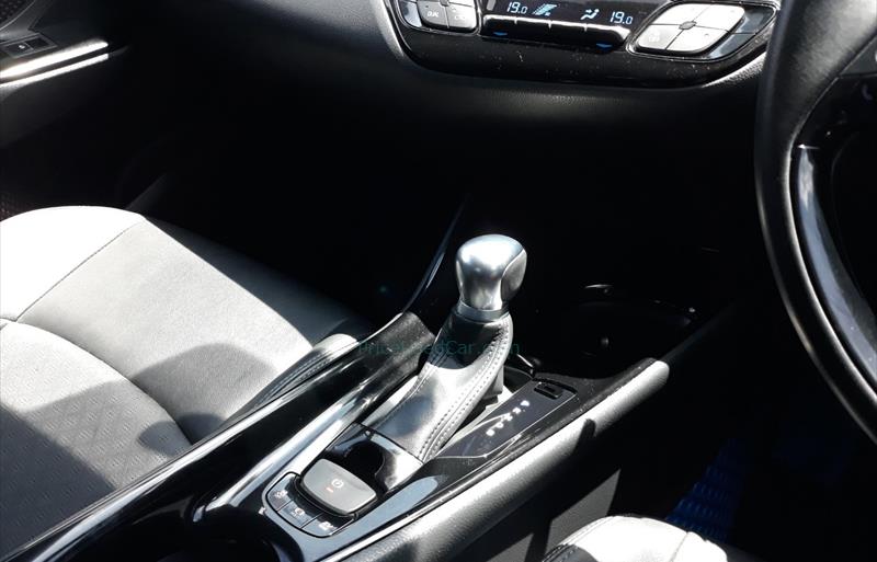 ขายรถเก๋งมือสอง-toyota-โตโยต้า-chr-ซีเอชอาร์-รถปี2019-รหัส73471-d4525f21.jpg ขายรถเก๋งมือสอง-toyota-โตโยต้า-chr-ซีเอชอาร์-รถปี2019-รหัส73471-d4525f21.jpg
