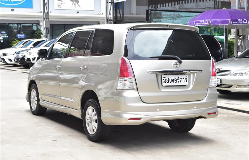 ขายรถตู้มือสอง toyota innova รถปี2010 รหัส 73474 รูปที่3