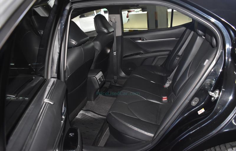 ขายรถเก๋งมือสอง-toyota-โตโยต้า-camry-คัมรี่-รถปี2019-รหัส73490-237c5201.jpg ขายรถเก๋งมือสอง-toyota-โตโยต้า-camry-คัมรี่-รถปี2019-รหัส73490-237c5201.jpg