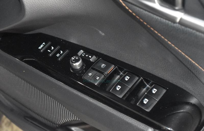 ขายรถเก๋งมือสอง-toyota-โตโยต้า-camry-คัมรี่-รถปี2019-รหัส73490-b688e333.jpg ขายรถเก๋งมือสอง-toyota-โตโยต้า-camry-คัมรี่-รถปี2019-รหัส73490-b688e333.jpg
