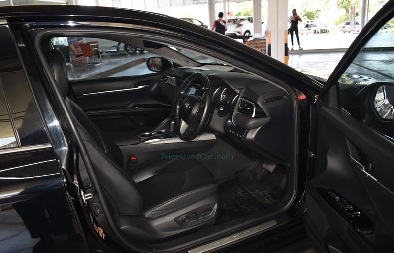 ขายรถเก๋งมือสอง-toyota-โตโยต้า-camry-คัมรี่-รถปี2019-รหัส73490-c0a78ac3.jpg ขายรถเก๋งมือสอง-toyota-โตโยต้า-camry-คัมรี่-รถปี2019-รหัส73490-c0a78ac3.jpg