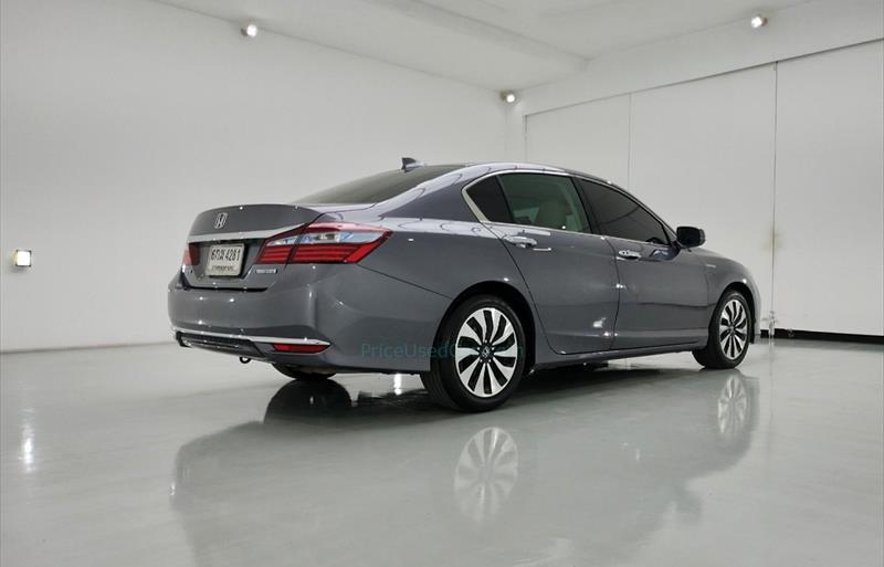 ขายรถเก๋งมือสอง-honda-ฮอนด้า-accord-แอคคอร์ด-รถปี2015-รหัส73512-fb2f436a.jpg ขายรถเก๋งมือสอง-honda-ฮอนด้า-accord-แอคคอร์ด-รถปี2015-รหัส73512-fb2f436a.jpg