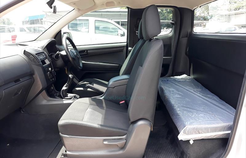 ขายรถกระบะมือสอง-isuzu-อีซูซุ-d-max-ดีแมคซ์-รถปี2019-รหัส73517-33fbf834.jpg ขายรถกระบะมือสอง-isuzu-อีซูซุ-d-max-ดีแมคซ์-รถปี2019-รหัส73517-33fbf834.jpg