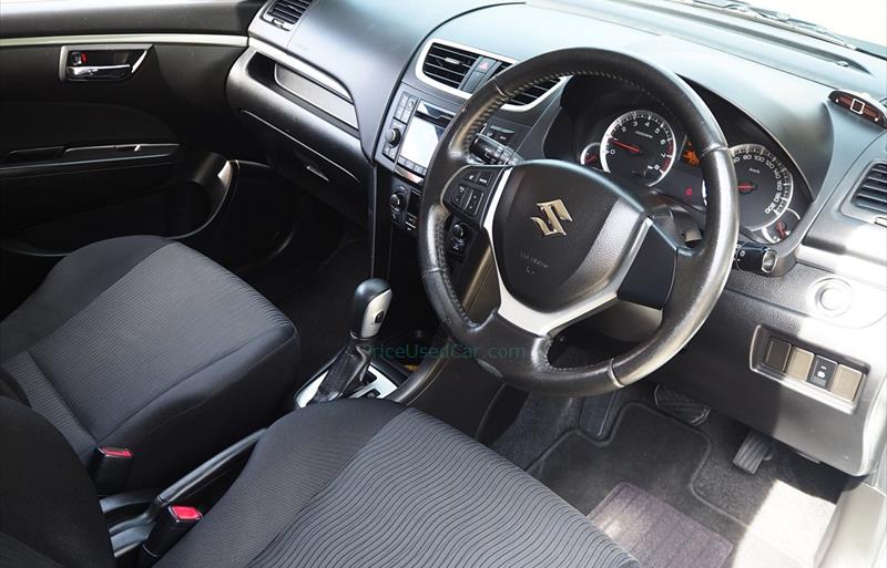 ขายรถเก๋งมือสอง-suzuki-ซูซูกิ-swift-สวิฟ-รถปี2014-รหัส73533-8a9d3c68.jpg ขายรถเก๋งมือสอง-suzuki-ซูซูกิ-swift-สวิฟ-รถปี2014-รหัส73533-8a9d3c68.jpg