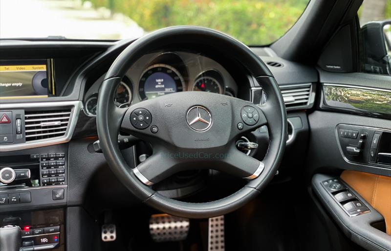 ขายรถเก๋งมือสอง-mercedes-benz-เมอร์เซเดสเบนซ์-e250-cgi-amg-รถปี2011-รหัส73535-c3a3a0ba.jpg ขายรถเก๋งมือสอง-mercedes-benz-เมอร์เซเดสเบนซ์-e250-cgi-amg-รถปี2011-รหัส73535-c3a3a0ba.jpg