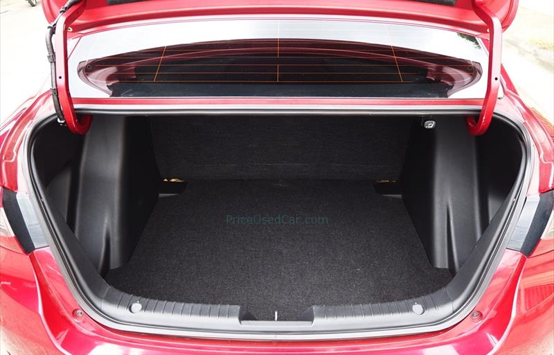 ขายรถเก๋งมือสอง-mazda-มาสด้า-2-สอง-รถปี2016-รหัส73540-1641b116.jpg ขายรถเก๋งมือสอง-mazda-มาสด้า-2-สอง-รถปี2016-รหัส73540-1641b116.jpg