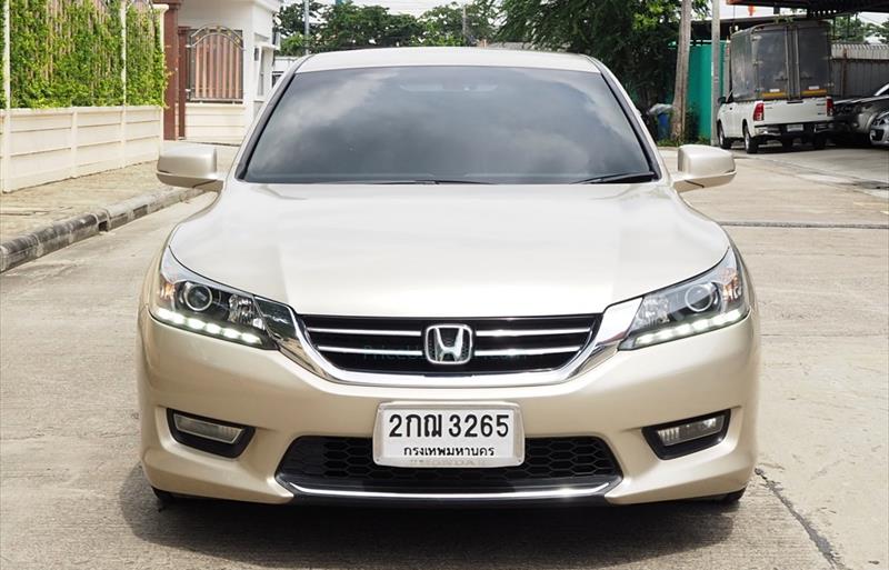 ขายรถเก๋งมือสอง honda accord รถปี2013 รหัส 73545 รูปที่2