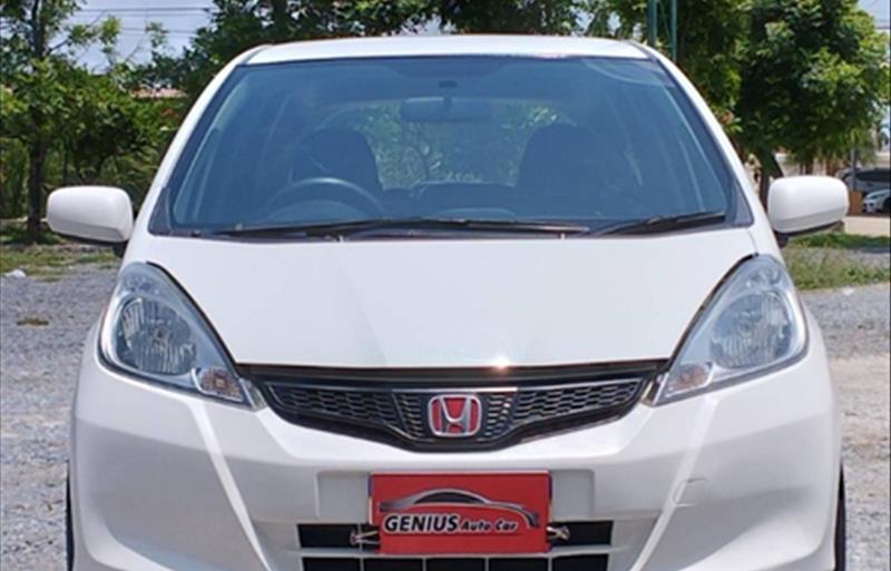 ขายรถเก๋งมือสอง honda jazz รถปี2013 รหัส 73553 รูปที่2