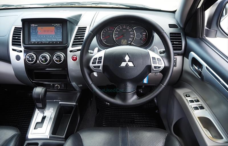 ขายรถ-suv-มือสอง-mitsubishi-มิตซูบิชิ-pajero-sport-ปาเจโร่-สปอร์ต-รถปี2014-รหัส73574-ef98573e.jpg ขายรถ-suv-มือสอง-mitsubishi-มิตซูบิชิ-pajero-sport-ปาเจโร่-สปอร์ต-รถปี2014-รหัส73574-ef98573e.jpg