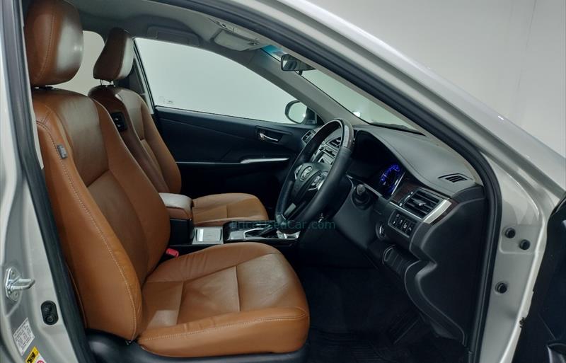 ขายรถเก๋งมือสอง-toyota-โตโยต้า-camry-คัมรี่-รถปี2018-รหัส73575-28590a89.jpg ขายรถเก๋งมือสอง-toyota-โตโยต้า-camry-คัมรี่-รถปี2018-รหัส73575-28590a89.jpg