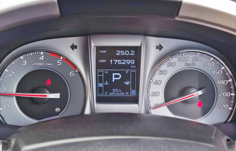 ขายรถ-suv-มือสอง-isuzu-อีซูซุ-mu-x-มิวเอ็กซ์-รถปี2014-รหัส73594-9843e656.jpg ขายรถ-suv-มือสอง-isuzu-อีซูซุ-mu-x-มิวเอ็กซ์-รถปี2014-รหัส73594-9843e656.jpg