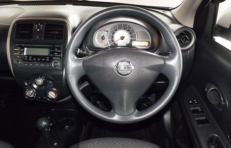 ขายรถเก๋งมือสอง-nissan-นิสสัน-march-มาร์ช-รถปี2022-รหัส73596-4e8198df.jpg ขายรถเก๋งมือสอง-nissan-นิสสัน-march-มาร์ช-รถปี2022-รหัส73596-4e8198df.jpg