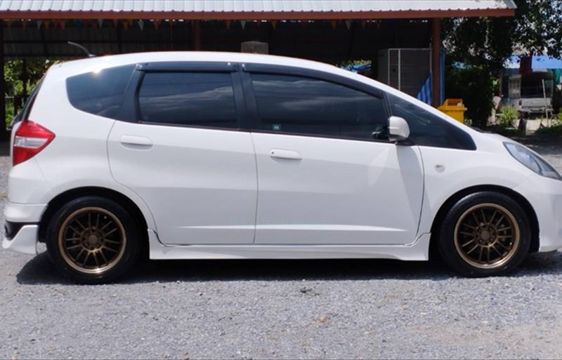 ขายรถเก๋งมือสอง honda jazz รถปี2013 รหัส 73611 รูปที่4