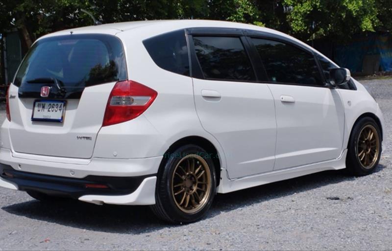 ขายรถเก๋งมือสอง honda jazz รถปี2013 รหัส 73611 รูปที่5