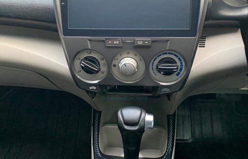 ขายรถเก๋งมือสอง-honda-ฮอนด้า-city-ซิตี้-รถปี2011-รหัส73612-760d708c.jpg ขายรถเก๋งมือสอง-honda-ฮอนด้า-city-ซิตี้-รถปี2011-รหัส73612-760d708c.jpg