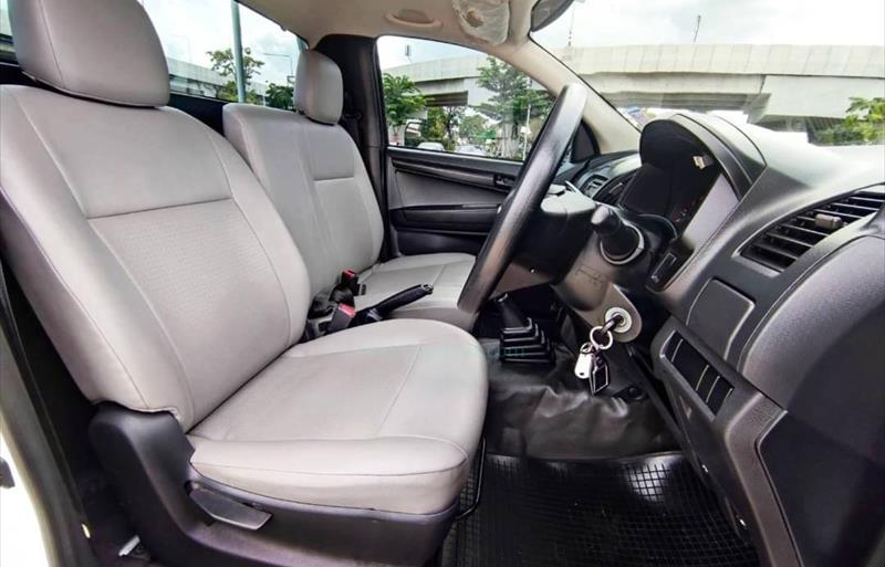 ขายรถกระบะมือสอง-isuzu-อีซูซุ-d-max-ดีแมคซ์-รถปี2018-รหัส73616-f6a60fef.jpg ขายรถกระบะมือสอง-isuzu-อีซูซุ-d-max-ดีแมคซ์-รถปี2018-รหัส73616-f6a60fef.jpg