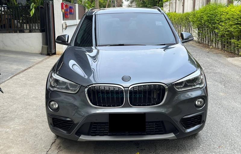 ขายรถ-suv-มือสอง-bmw-บีเอ็มดับบลิว-x1-เอ็กซ์1-รถปี2019-รหัส73631-75d009db.jpg ขายรถ-suv-มือสอง-bmw-บีเอ็มดับบลิว-x1-เอ็กซ์1-รถปี2019-รหัส73631-75d009db.jpg
