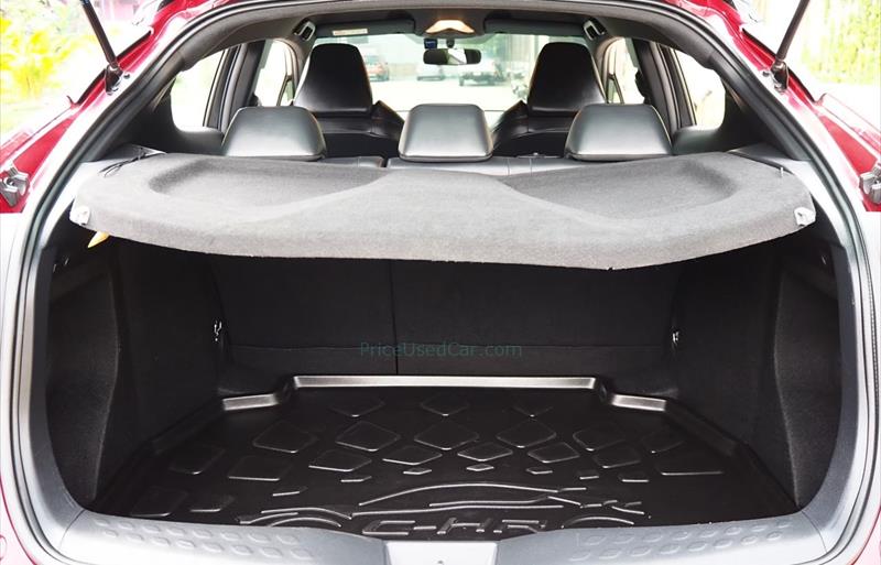 ขายรถเก๋งมือสอง-toyota-โตโยต้า-chr-ซีเอชอาร์-รถปี2018-รหัส73639-f2a9b4a7.jpg ขายรถเก๋งมือสอง-toyota-โตโยต้า-chr-ซีเอชอาร์-รถปี2018-รหัส73639-f2a9b4a7.jpg