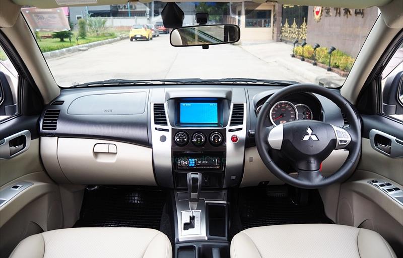 ขายรถอเนกประสงค์มือสอง mitsubishi pajero-sport รถปี2011 รหัส 73641 รูปที่3