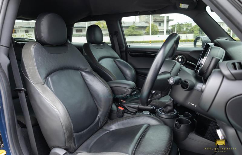 ขายรถเก๋งมือสอง-mini-มินิ-cooper-คูเปอร์-รถปี2014-รหัส73652-03c1c2eb.jpg ขายรถเก๋งมือสอง-mini-มินิ-cooper-คูเปอร์-รถปี2014-รหัส73652-03c1c2eb.jpg