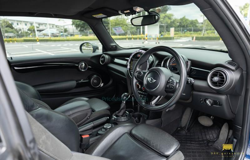ขายรถเก๋งมือสอง-mini-มินิ-cooper-คูเปอร์-รถปี2014-รหัส73652-73ce638f.jpg ขายรถเก๋งมือสอง-mini-มินิ-cooper-คูเปอร์-รถปี2014-รหัส73652-73ce638f.jpg
