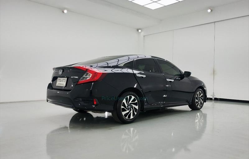 ขายรถเก๋งมือสอง-honda-ฮอนด้า-civic-ซีวิค-รถปี2018-รหัส73666-977c68d2.jpg ขายรถเก๋งมือสอง-honda-ฮอนด้า-civic-ซีวิค-รถปี2018-รหัส73666-977c68d2.jpg