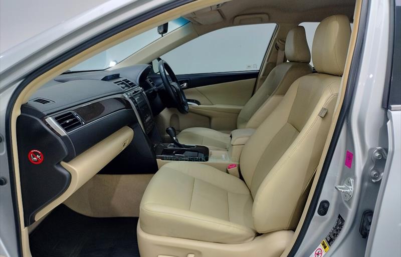 ขายรถเก๋งมือสอง-toyota-โตโยต้า-camry-คัมรี่-รถปี2017-รหัส73674-9e7fe7c7.jpg ขายรถเก๋งมือสอง-toyota-โตโยต้า-camry-คัมรี่-รถปี2017-รหัส73674-9e7fe7c7.jpg