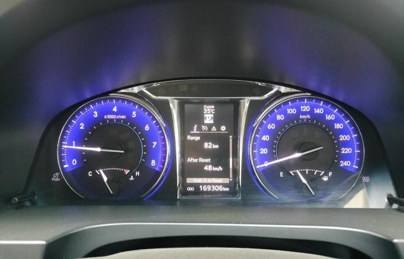 ขายรถเก๋งมือสอง-toyota-โตโยต้า-camry-คัมรี่-รถปี2017-รหัส73674-ecfe0656.jpg ขายรถเก๋งมือสอง-toyota-โตโยต้า-camry-คัมรี่-รถปี2017-รหัส73674-ecfe0656.jpg