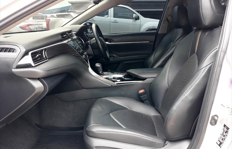 ขายรถเก๋งมือสอง-toyota-โตโยต้า-camry-คัมรี่-รถปี2019-รหัส73676-ebc30ceb.jpg ขายรถเก๋งมือสอง-toyota-โตโยต้า-camry-คัมรี่-รถปี2019-รหัส73676-ebc30ceb.jpg