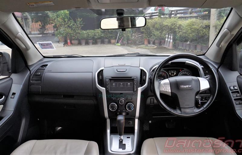 ขายรถ-suv-มือสอง-isuzu-อีซูซุ-mu-x-มิวเอ็กซ์-รถปี2016-รหัส73678-57dceee2.jpg ขายรถ-suv-มือสอง-isuzu-อีซูซุ-mu-x-มิวเอ็กซ์-รถปี2016-รหัส73678-57dceee2.jpg