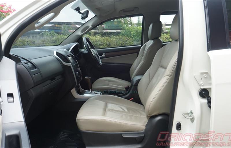 ขายรถ-suv-มือสอง-isuzu-อีซูซุ-mu-x-มิวเอ็กซ์-รถปี2016-รหัส73678-bcdb7a1b.jpg ขายรถ-suv-มือสอง-isuzu-อีซูซุ-mu-x-มิวเอ็กซ์-รถปี2016-รหัส73678-bcdb7a1b.jpg