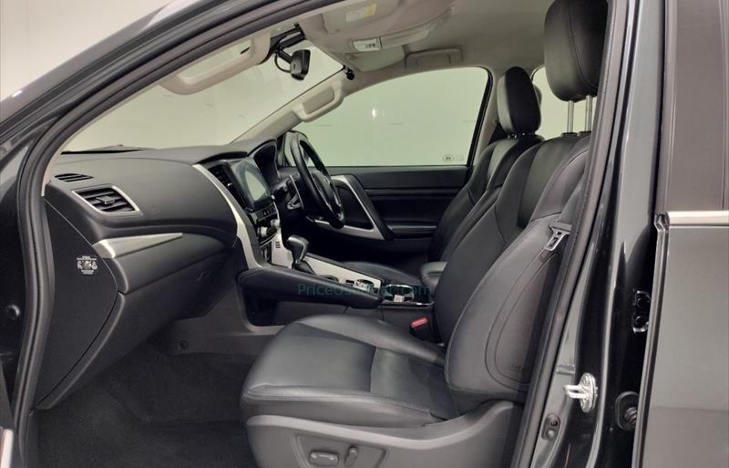 ขายรถ-suv-มือสอง-mitsubishi-มิตซูบิชิ-pajero-sport-ปาเจโร่-สปอร์ต-รถปี2019-รหัส73729-92f2b9bf.jpg ขายรถ-suv-มือสอง-mitsubishi-มิตซูบิชิ-pajero-sport-ปาเจโร่-สปอร์ต-รถปี2019-รหัส73729-92f2b9bf.jpg