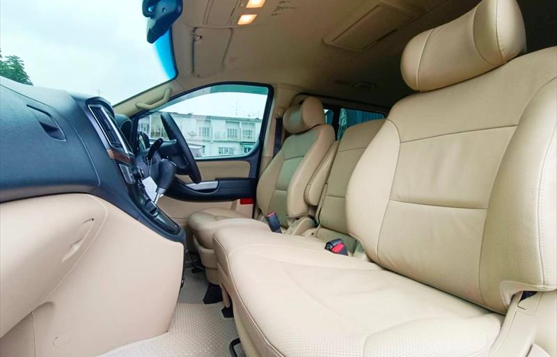 ขายรถตู้มือสอง hyundai h-1 รถปี2019 รหัส 73731 รูปที่8