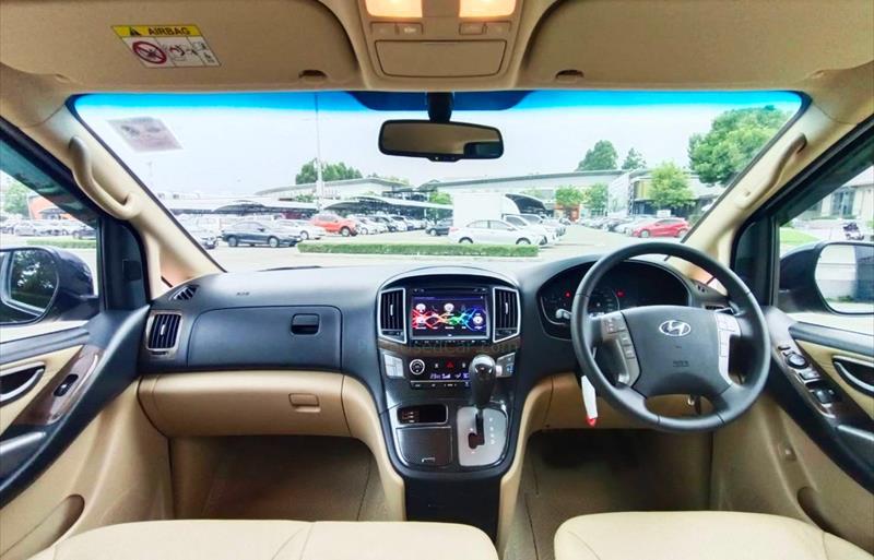 ขายรถตู้มือสอง hyundai h-1 รถปี2019 รหัส 73731 รูปที่4